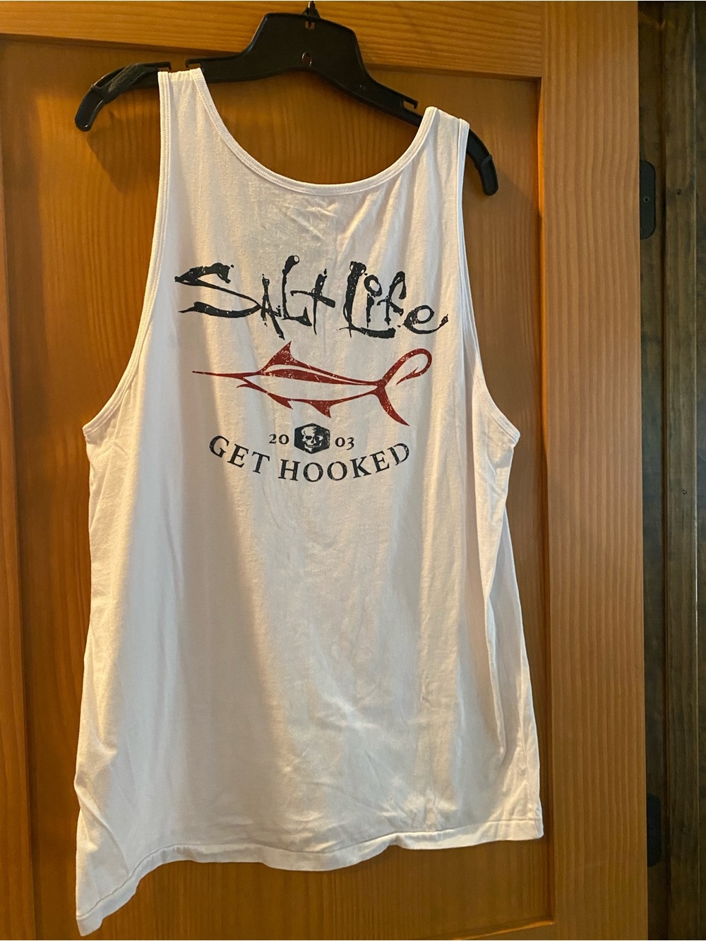 Salt Life Men’s White Navy And Red Get Hooked Tank Top NWT Size L